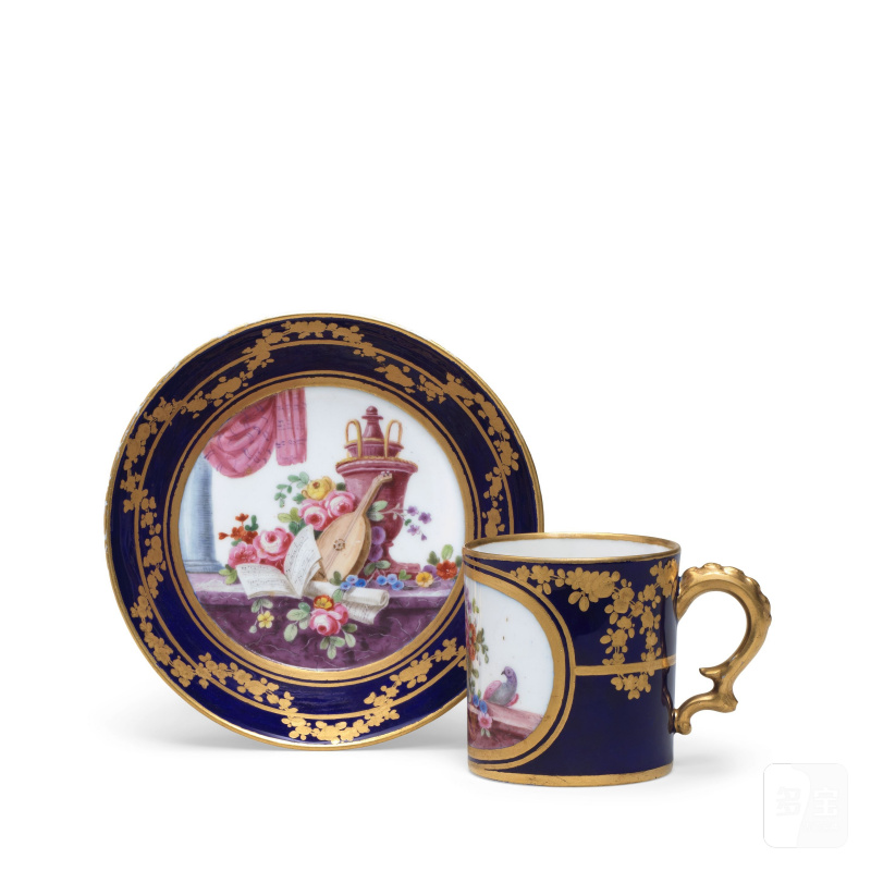 A Sèvres blue-ground cup and saucer (gobelet litron et soucoupe), dated 1776 - 图4